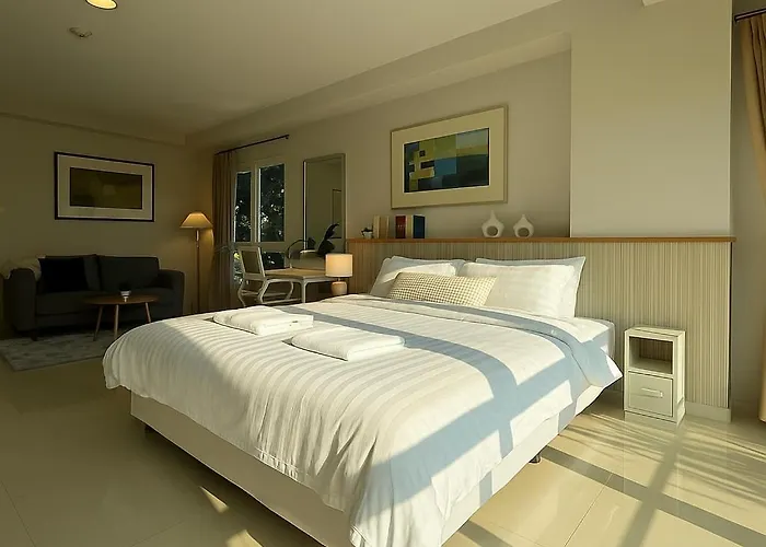Cozy Retreat In Ekkamai Apartment *
